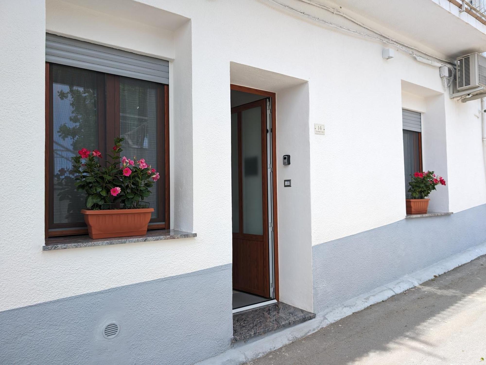 Louis House Ad Agerola Per Amalfi Positano Pompei Villa Exterior photo